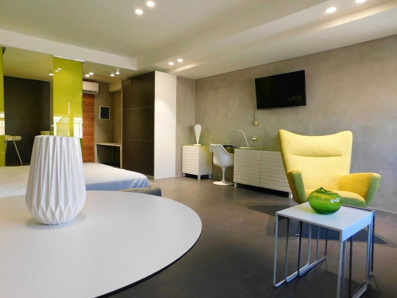 101 Adrianou Apartments Athen Exterior foto